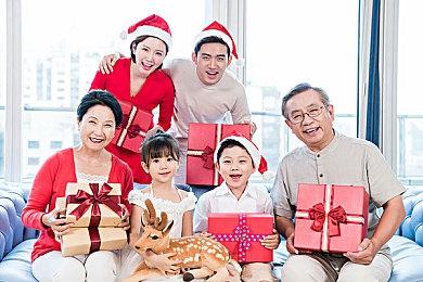 征服高山峻岭 登山游戏《Cairn》公布最新预告片